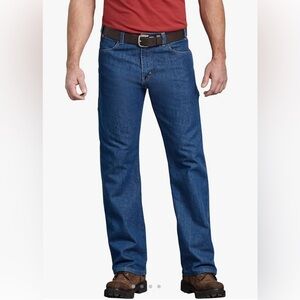 NWOT Dickies Flex Men's Relaxed-Fit Straight Leg  34 x 30”